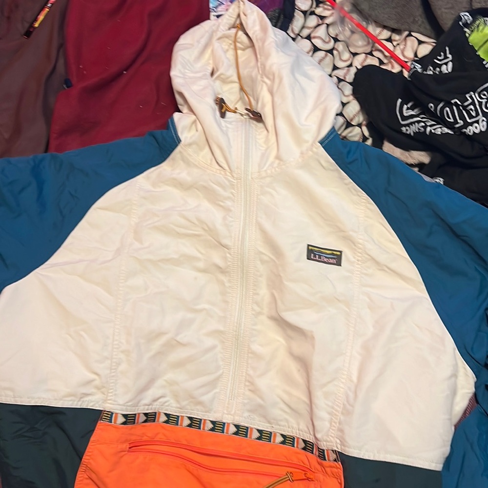 LL BEAN WIND BREAKER